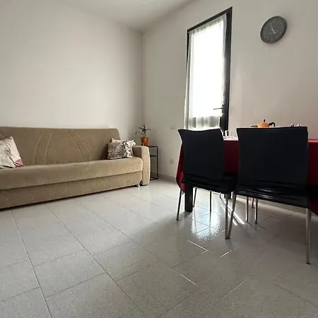 Mati Malpensa Con Navetta 20eur * Lonate Pozzolo